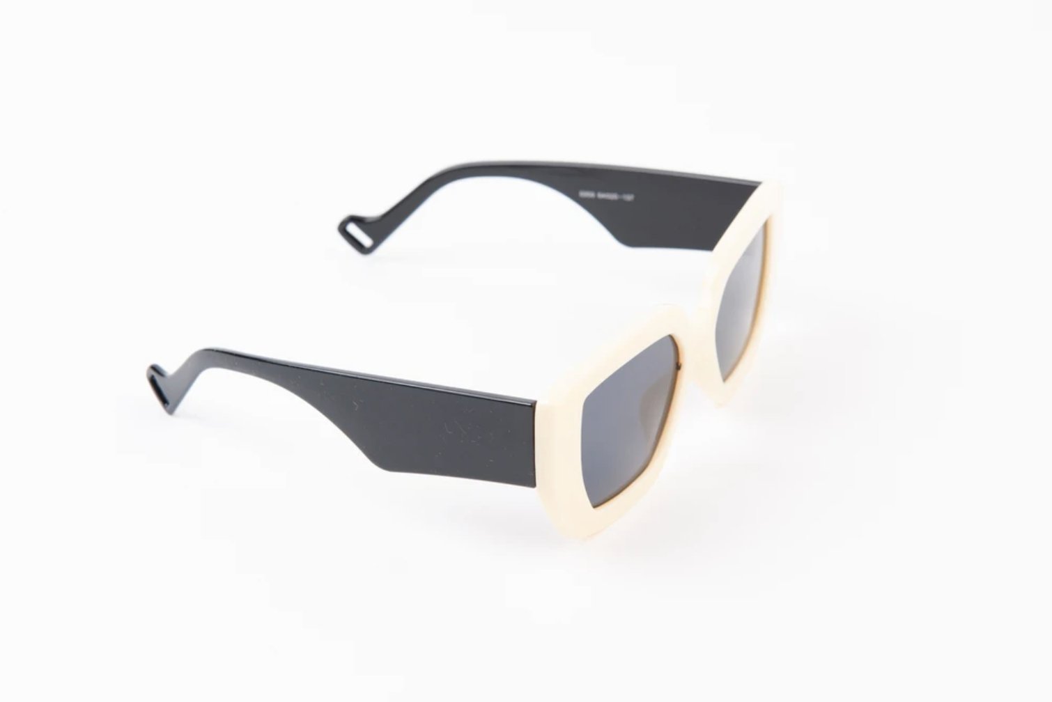 Pamela Sunnies - Fly VSJ, Women's Clothing and Fashion Accessories