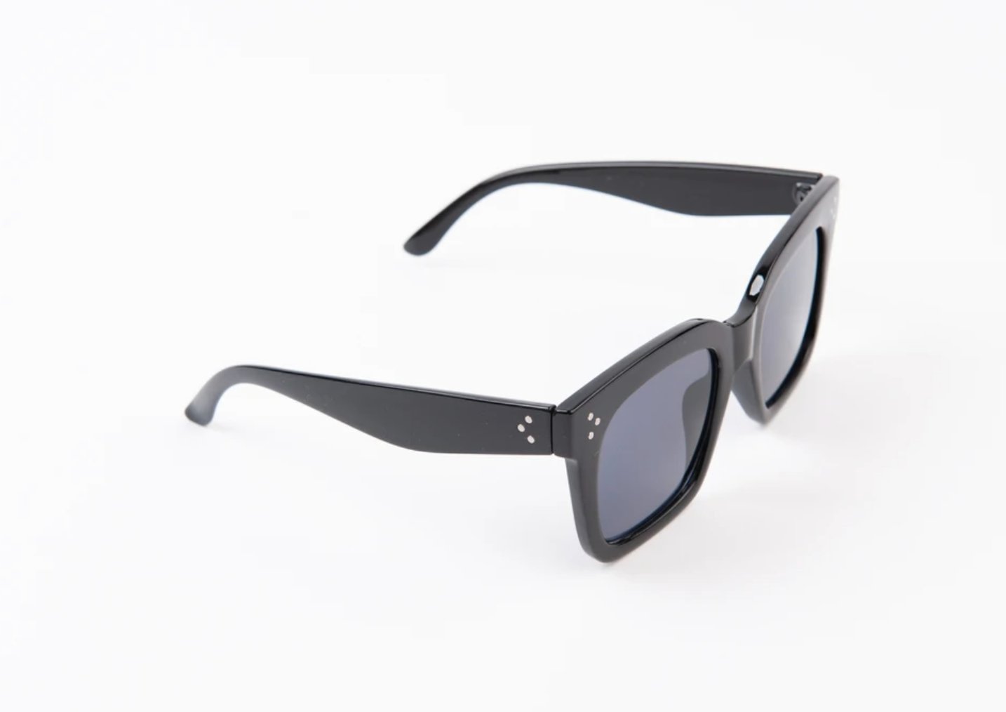Vayle Sunnies - Fly VSJ, Women's Clothing and Fashion Accessories