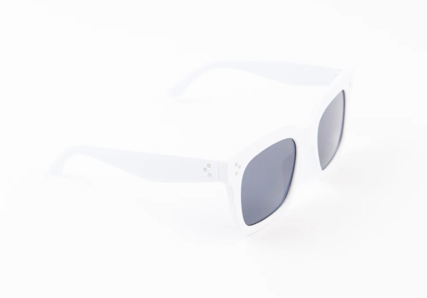 Vayle Sunnies - Fly VSJ, Women's Clothing and Fashion Accessories