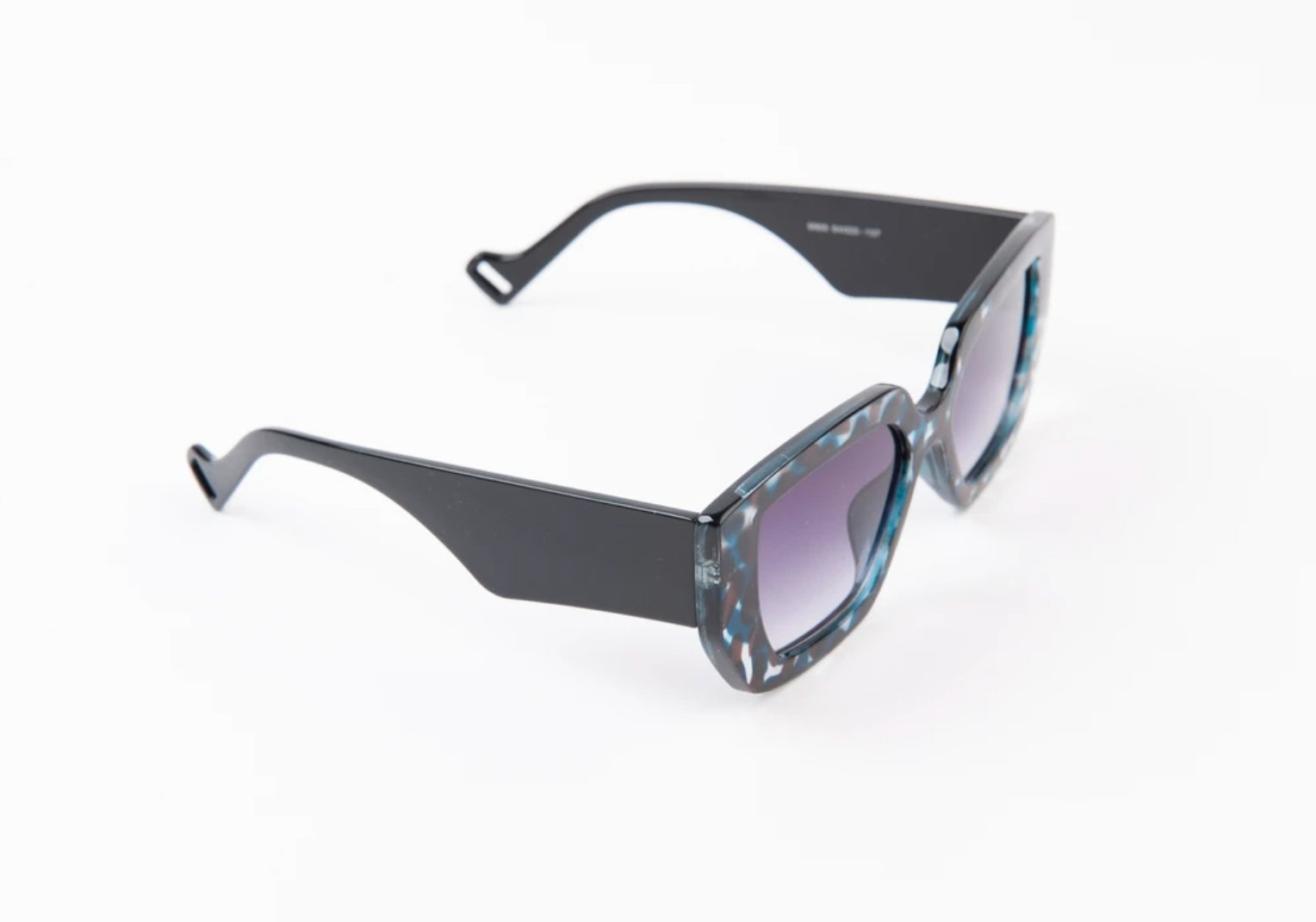 Pamela Sunnies - Fly VSJ, Women's Clothing and Fashion Accessories