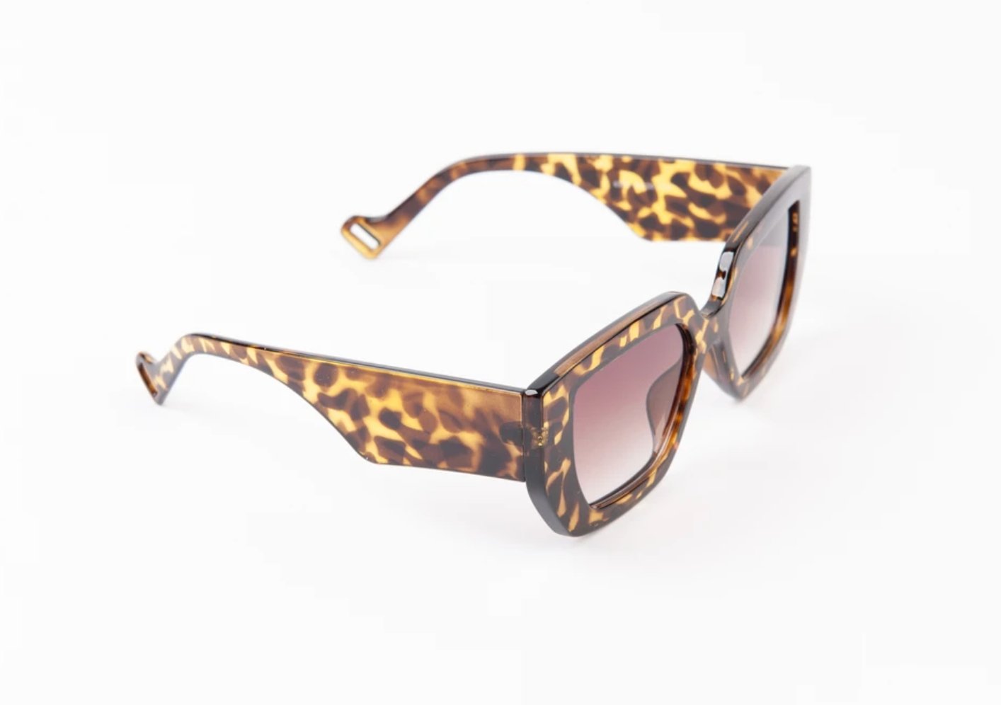 Pamela Sunnies - Fly VSJ, Women's Clothing and Fashion Accessories