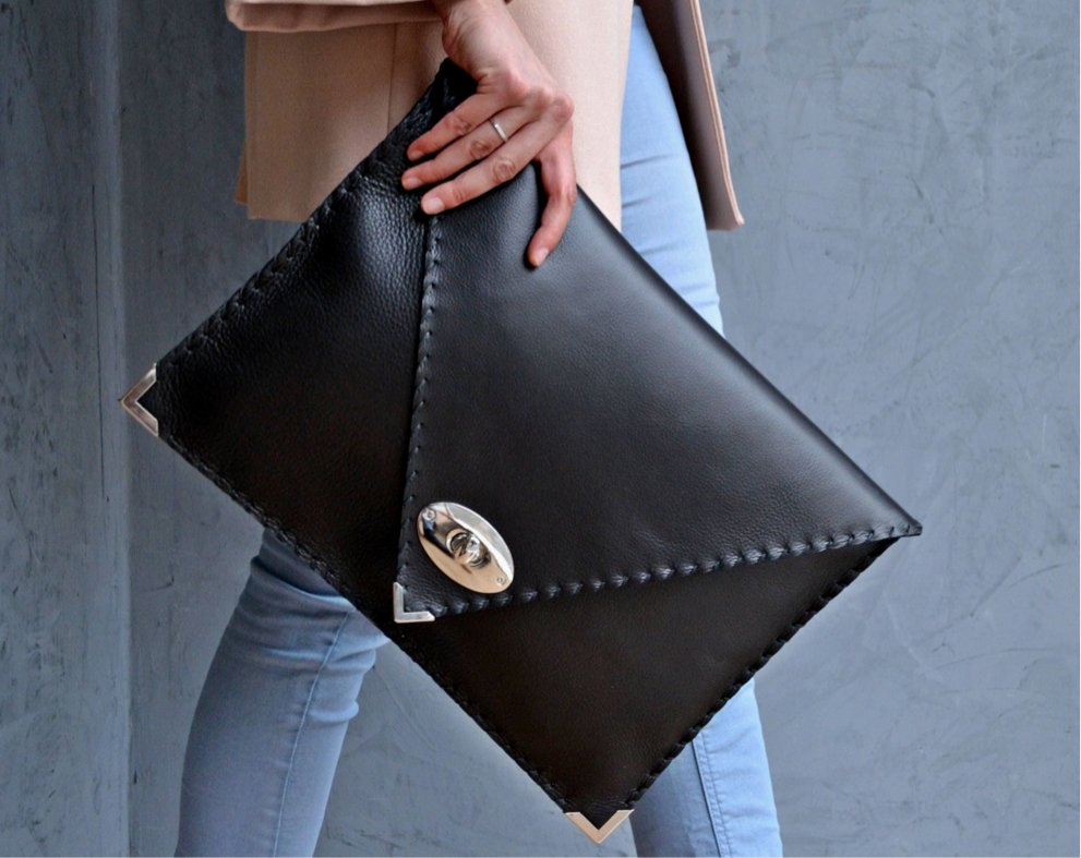 Large envelope clutch best sale